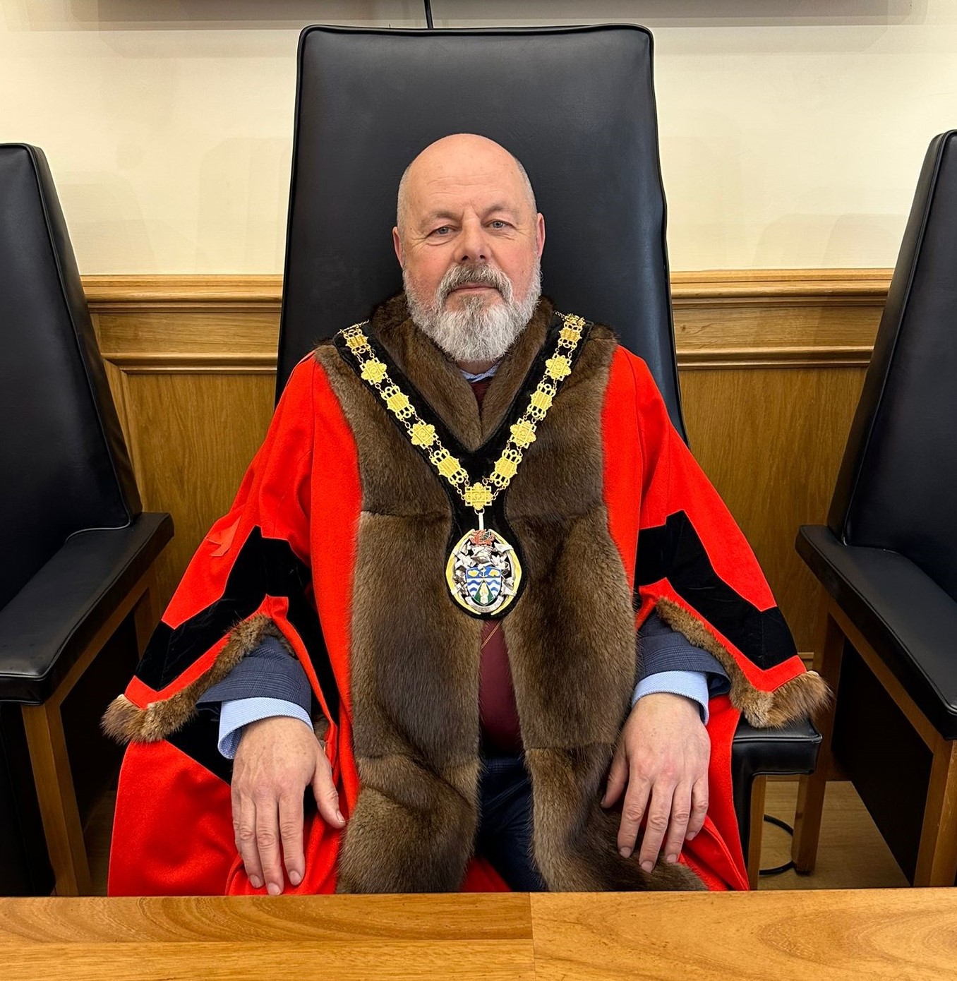 picture of current Llanelli Town Mayor